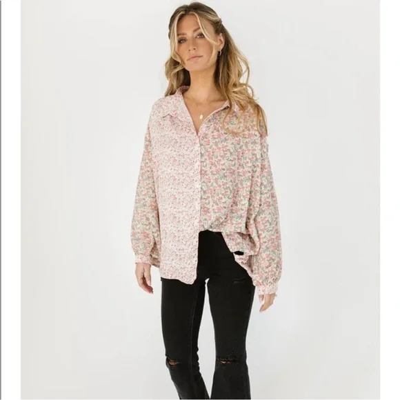 Shop Zoco 🩷💐🌸 Floral Pink two pattern button down Blouse top shirt - Picture 2 of 11